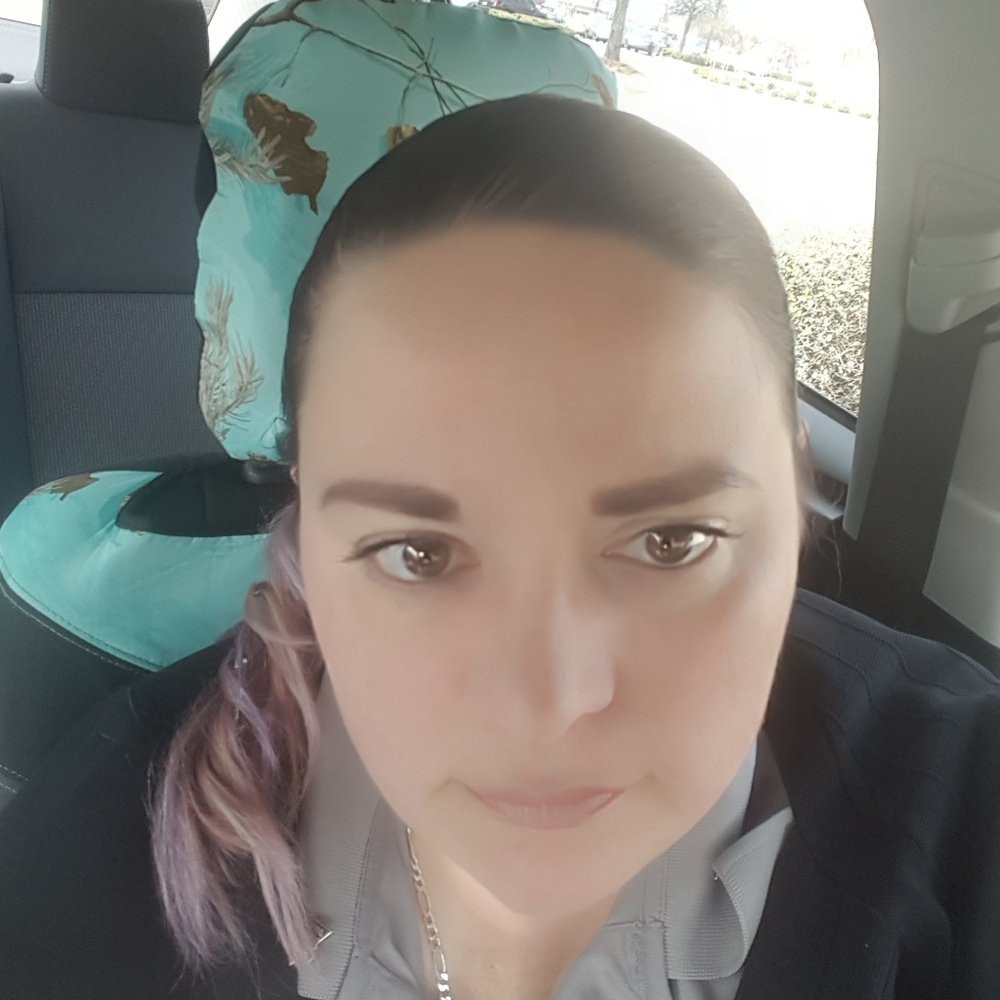 Meet your Posher, Rebecca